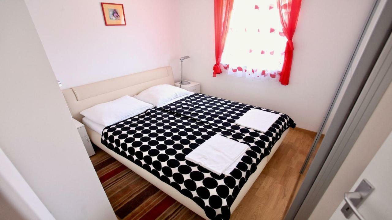 B88 Apartments - Vila Palma سفيتي فيليب ياكوف المظهر الخارجي الصورة