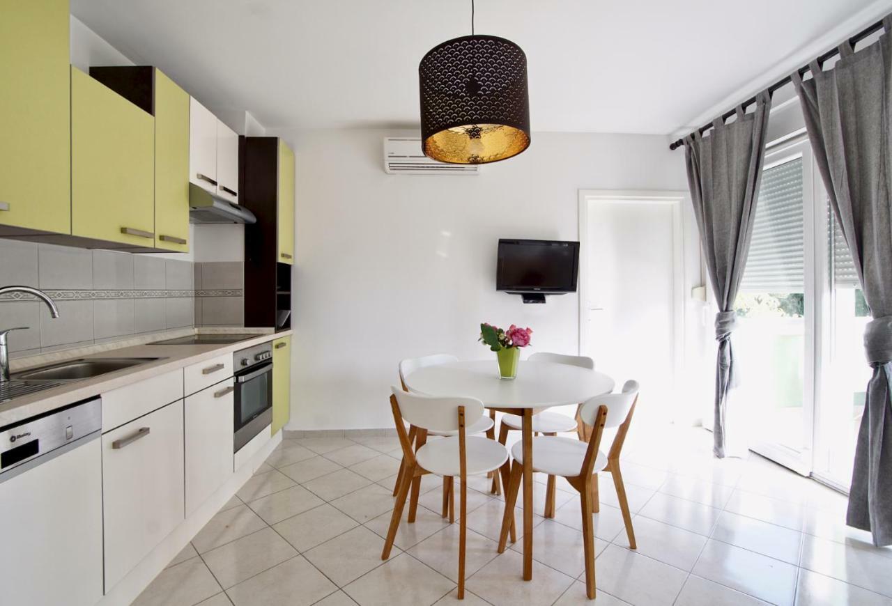 B88 Apartments - Vila Palma سفيتي فيليب ياكوف المظهر الخارجي الصورة